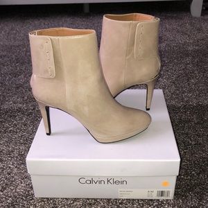 Calvin Klein Clay colored Heeled Booties